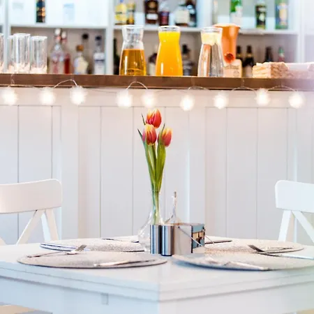 Blekitny Zagiel 3* גדינייה